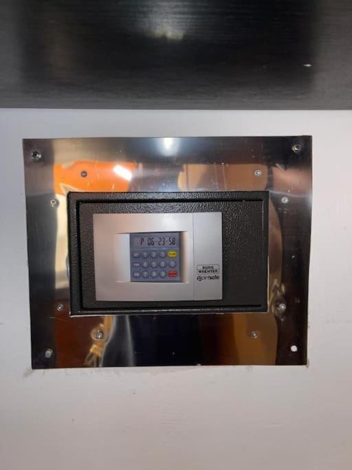 Suite Ultra Moderne Wi-Fi ยาอุนเด ภายนอก รูปภาพ