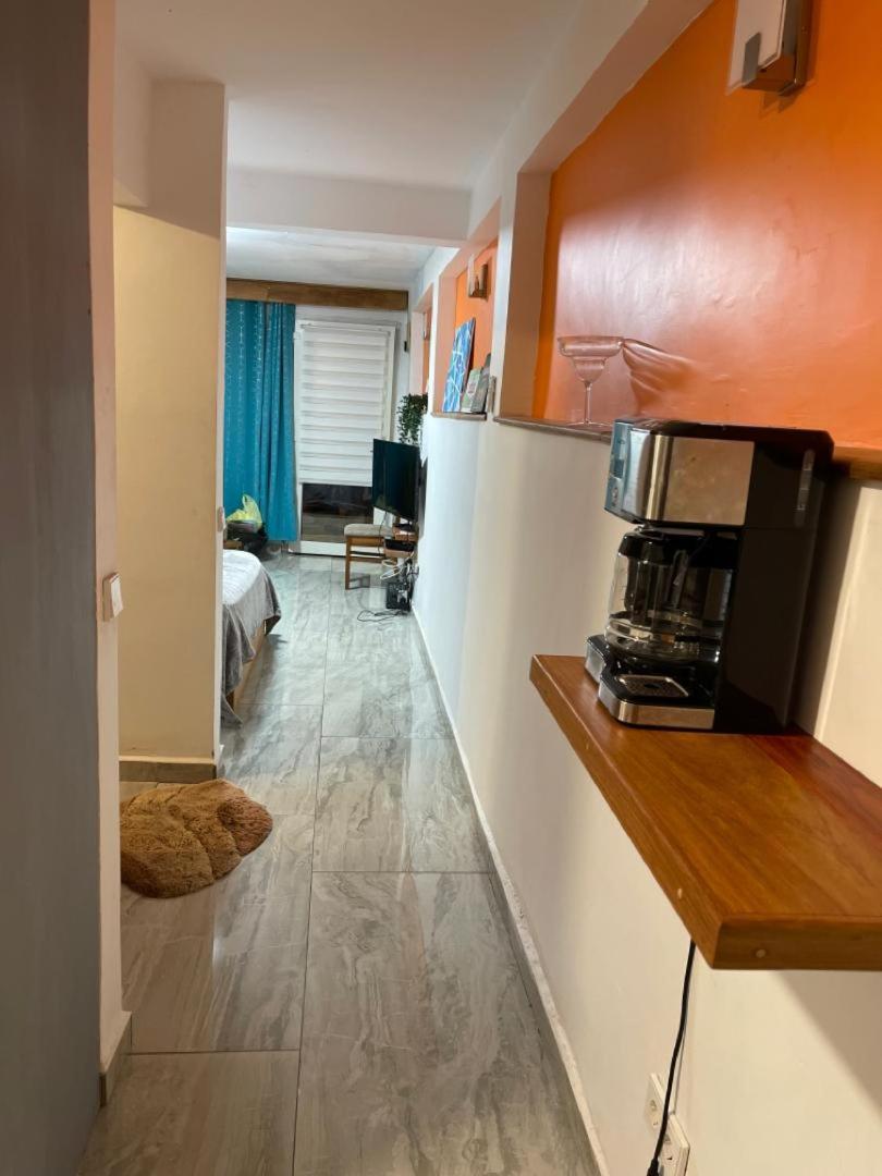 Suite Ultra Moderne Wi-Fi ยาอุนเด ภายนอก รูปภาพ